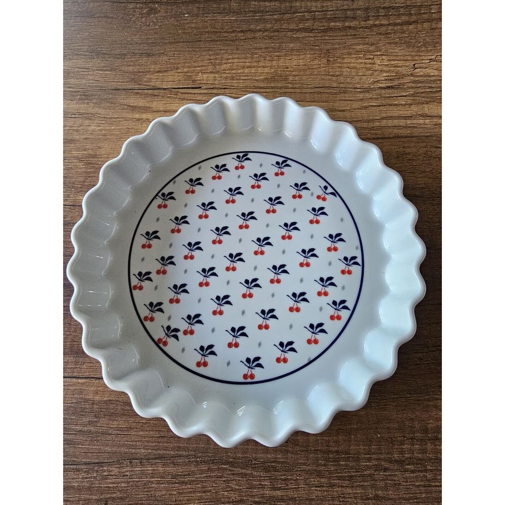 1970s Cherry Design Ceramic Baking Dish, Pie Tart 8" Scalloped Edge Vintage